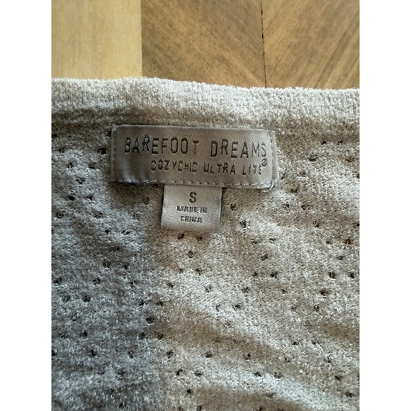 Barefoot Dreams CozyChic Ultra Lite Pointelle V-Neck Sweater Small - Picture 2 of 7